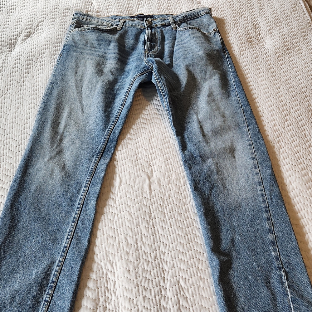 Calvin Klein Jeans Men's Light Blue Straight Leg Size 34x34